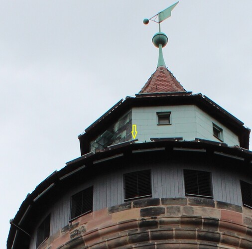 Nuernberger_Burg_Sinwellturm_Nuremberg_Cut